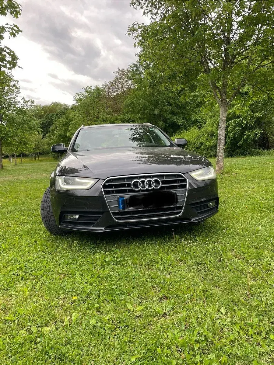 Gebraucht Audi A4 Ambiente 204 PS (150 kW) 2013 Grau Kombi