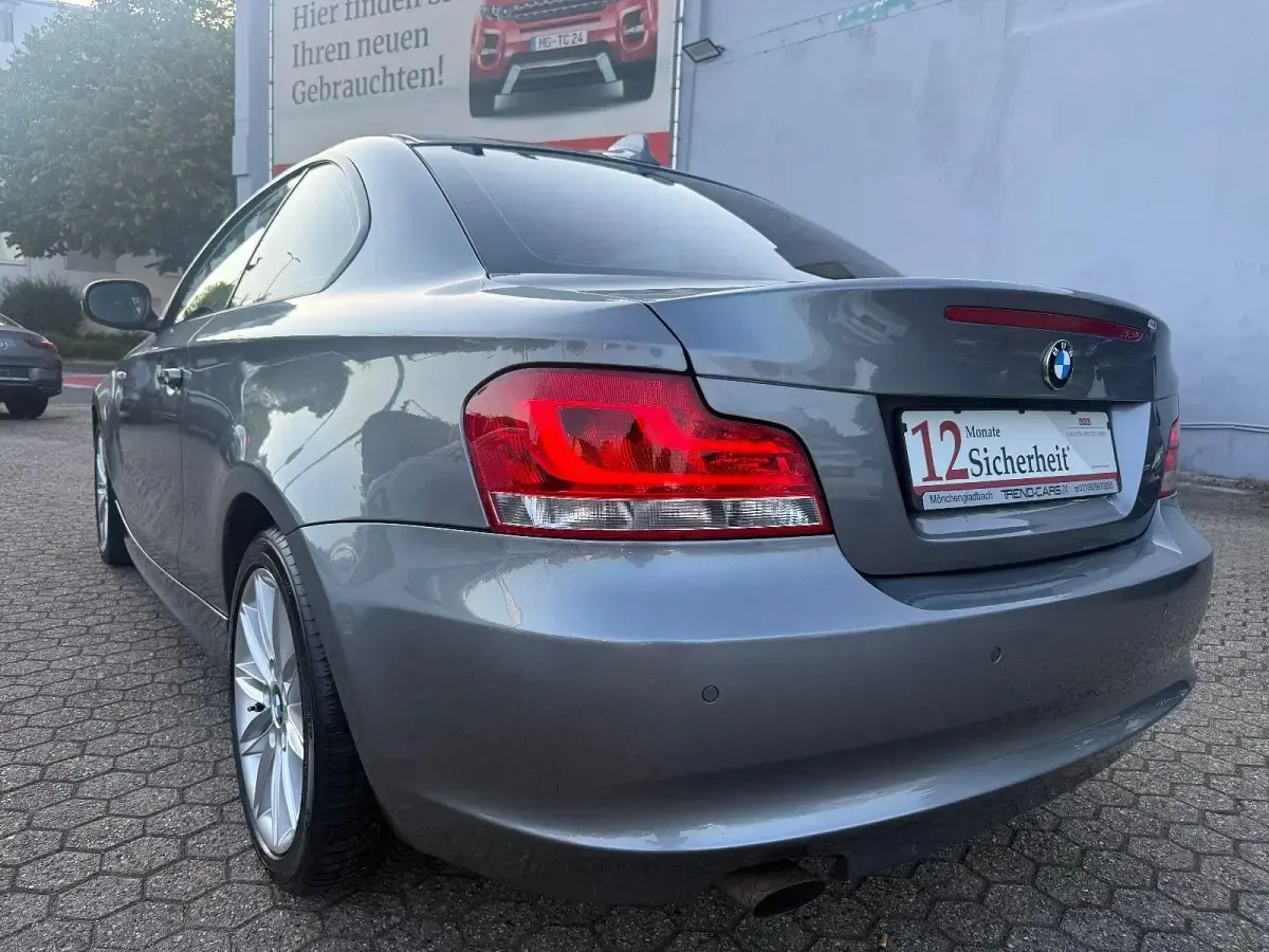 Gebraucht BMW 120 Coupé Advantage 143 PS (105 kW) 2011 Grau Coupé