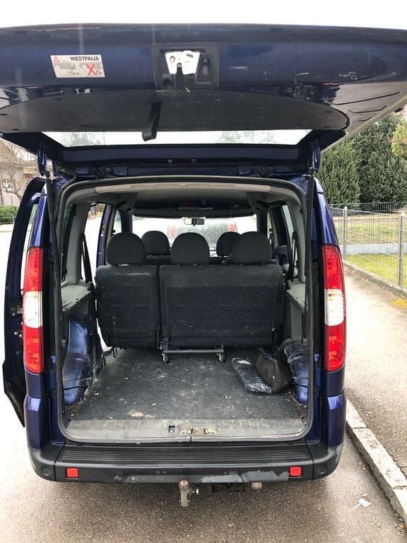 Gebraucht Fiat Doblò 120 PS (88 kW) 2008 Blau Van / Kleinbus