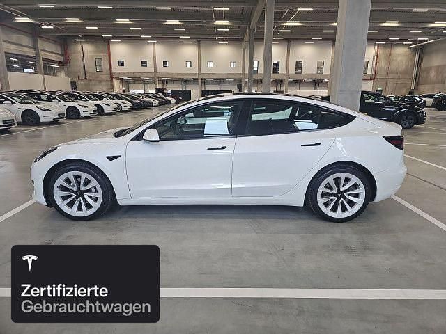 Gebraucht Tesla Model 3 RWD 286 kW (390 PS) 2021 Weiß Limousine