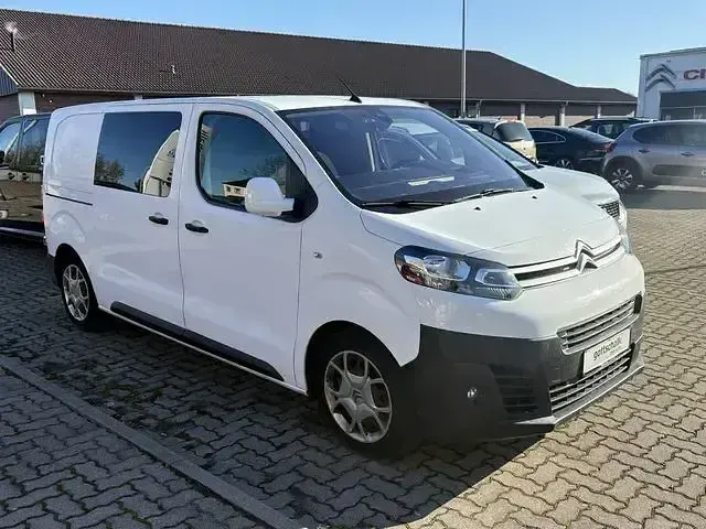 Gebraucht Citroën Jumpy Business Class 179 PS (131 kW) 2017 Weiss Van / Kleinbus