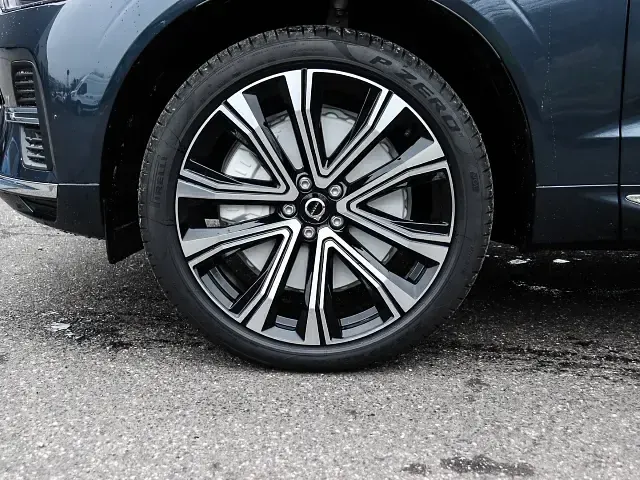 Gebraucht Volvo XC60 Plus 455 PS (334 kW) 2026 Blau SUV