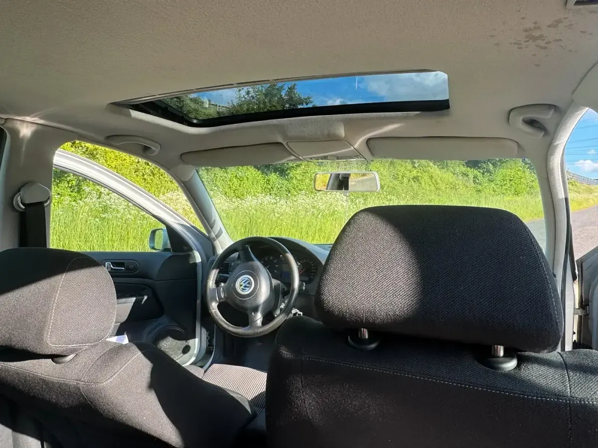 Gebraucht VW Golf IV 116 PS (85 kW) 2001 Silber Kleinwagen