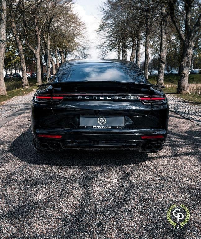 Gebraucht Porsche Panamera 680 PS (500 kW) 2018 Schwarz Kleinwagen