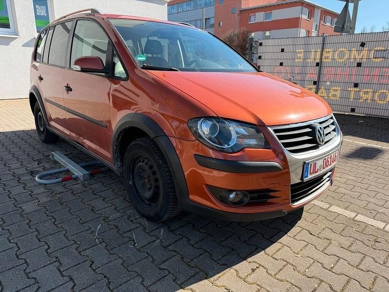Gebraucht VW Touran Cross 140 PS (102 kW) 2007 Rot Van / Kleinbus