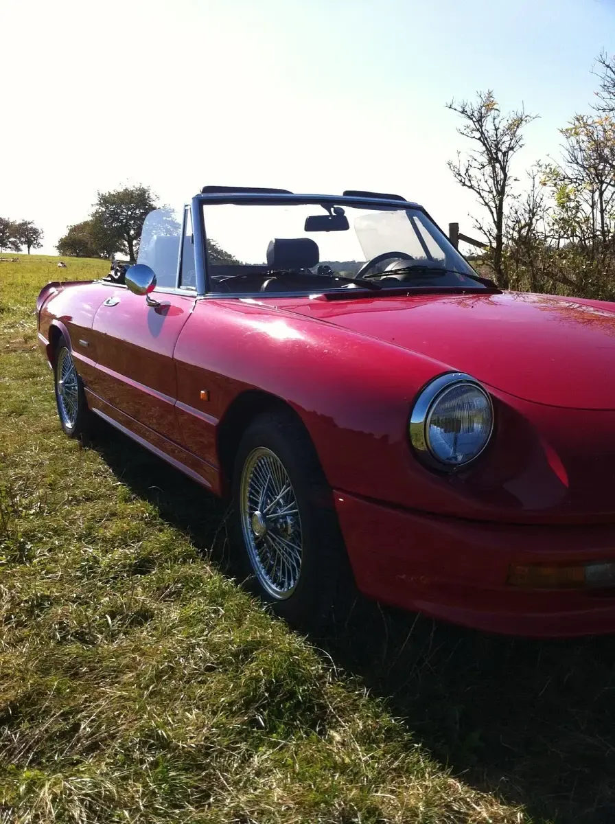 Gebraucht Alfa Romeo Spider 116 PS (85 kW) 1989 Rot Cabrio