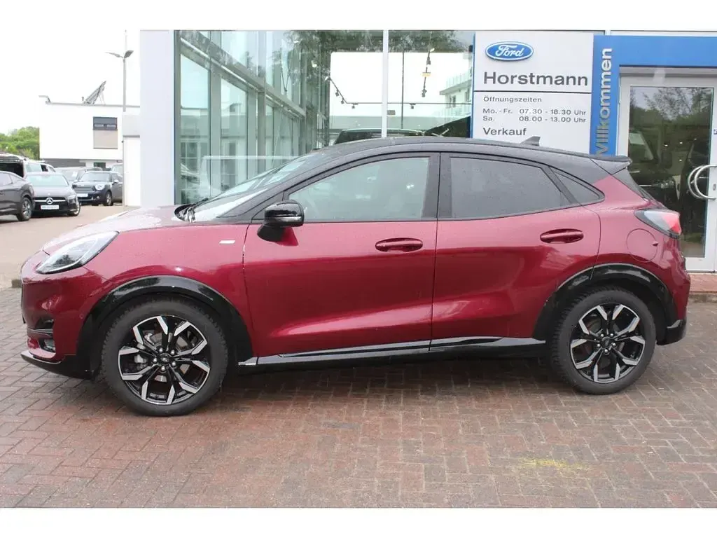 Gebraucht Ford Puma 125 PS (91 kW) 2023 Beautiful berry red SUV