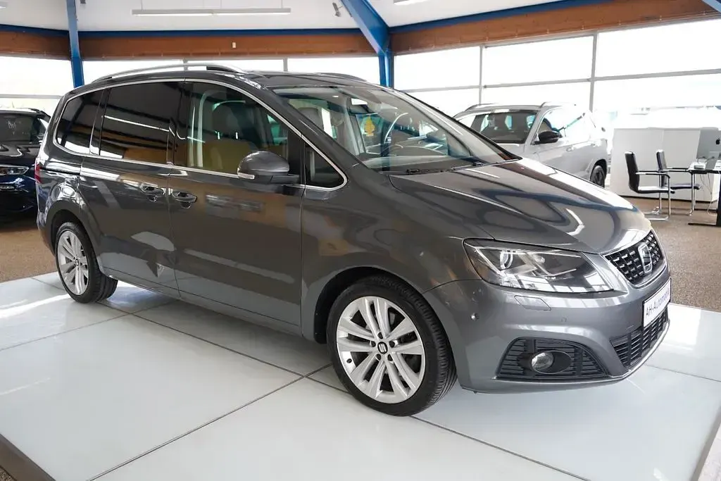Gebraucht Seat Alhambra Style 150 PS (110 kW) 2019 Grau Van / Kleinbus