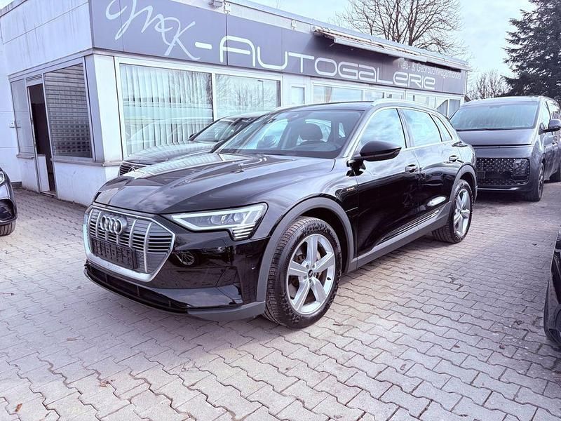 Gebraucht Audi e-tron Sport 230 kW (313 PS) 2021 Schwarz SUV