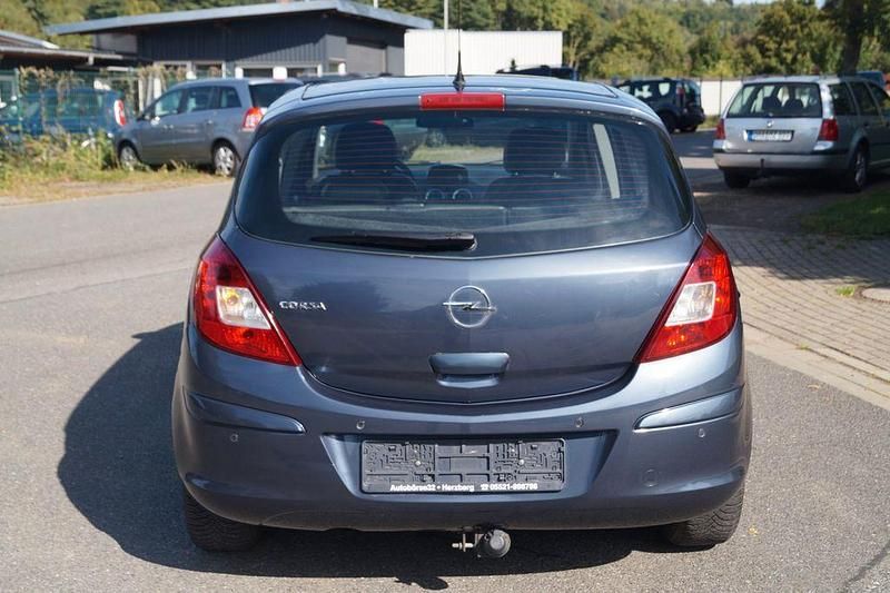 Gebraucht Opel Corsa Innovation 90 PS (66 kW) 2010 Grau Kleinwagen