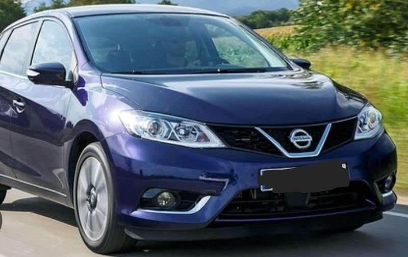 Blau Gebraucht 2014 Nissan Pulsar Tekna Limousine | 5.500 € (Fairer Preis) - Bild 1/4
