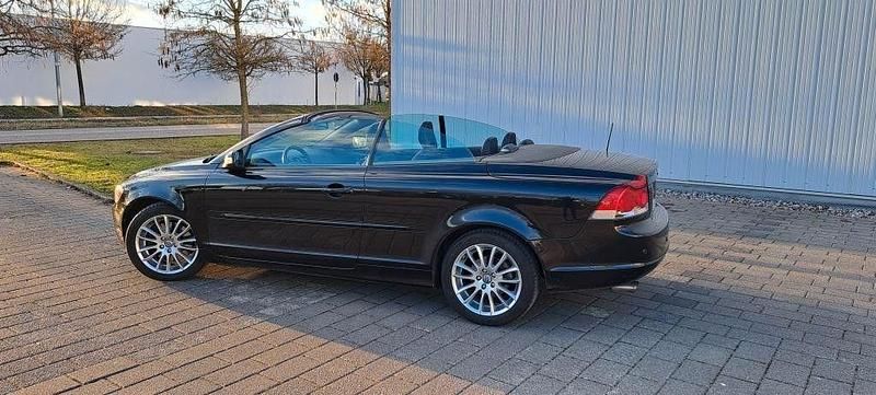 Gebraucht Volvo C70 Momentum 170 PS (125 kW) 2007 Schwarz Cabrio