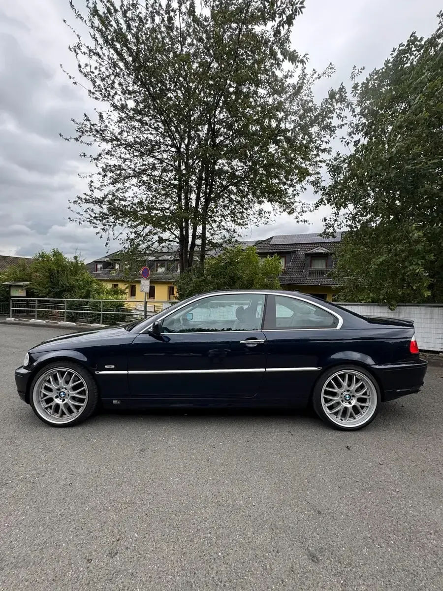 Gebraucht BMW 330 231 PS (169 kW) 2002 Blau Coupé