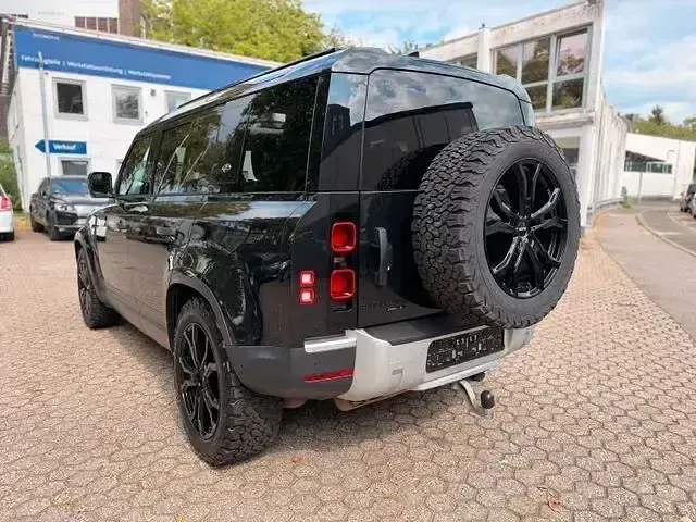 Gebraucht Land Rover Defender S 241 PS (177 kW) 2020 Santorini black SUV