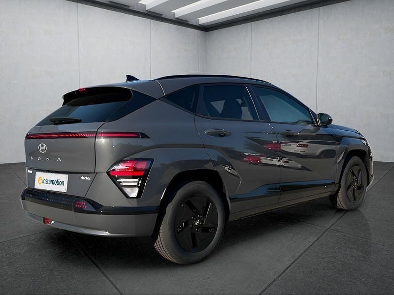 Neu Hyundai Kona 99 kW (135 PS) 2025 Grau SUV