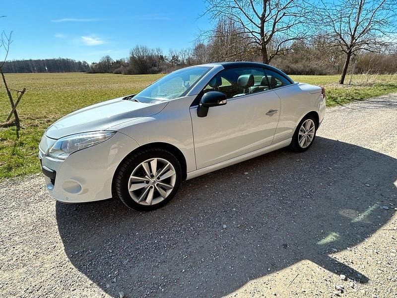 Gebraucht Renault Mégane Cabriolet 131 PS (96 kW) 2010 Weiß Cabrio