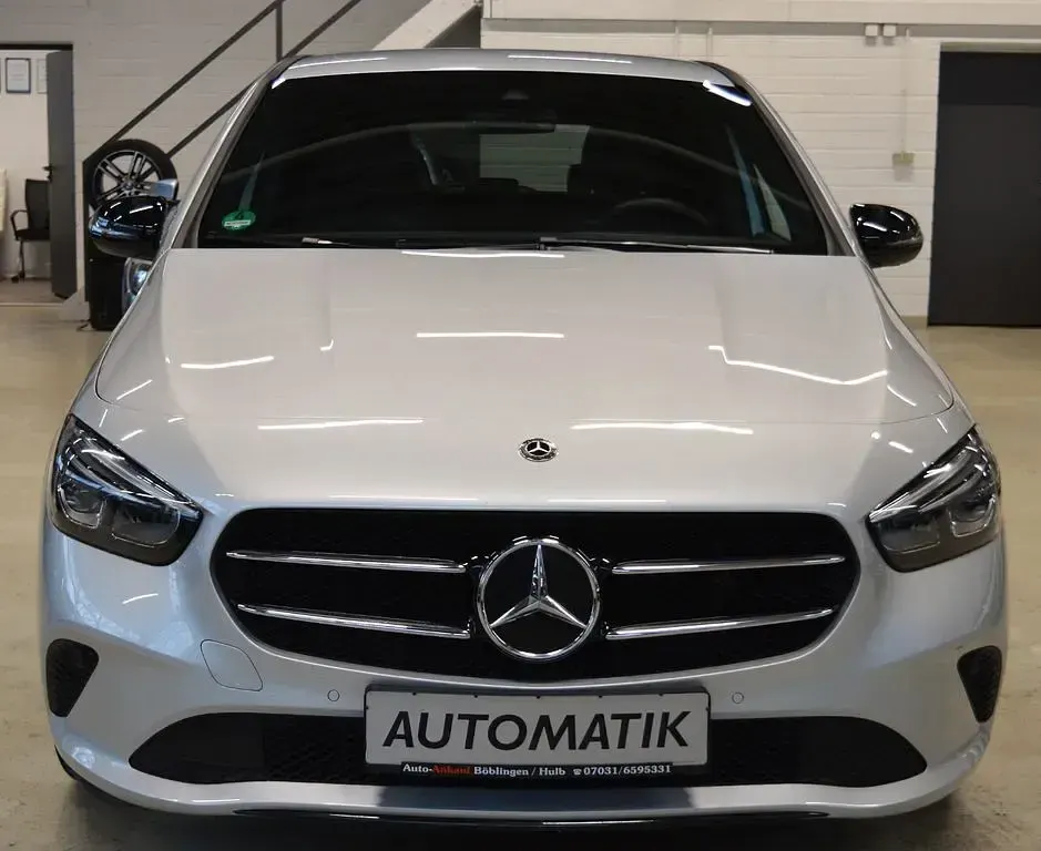 Gebraucht Mercedes B200 AMG Edition 1 163 PS (119 kW) 2019 Silber Kleinwagen