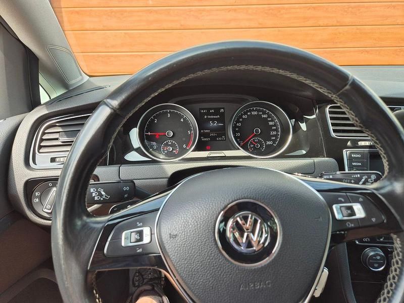 Gebraucht VW Golf VII 150 PS (110 kW) 2015 Silber Kombi