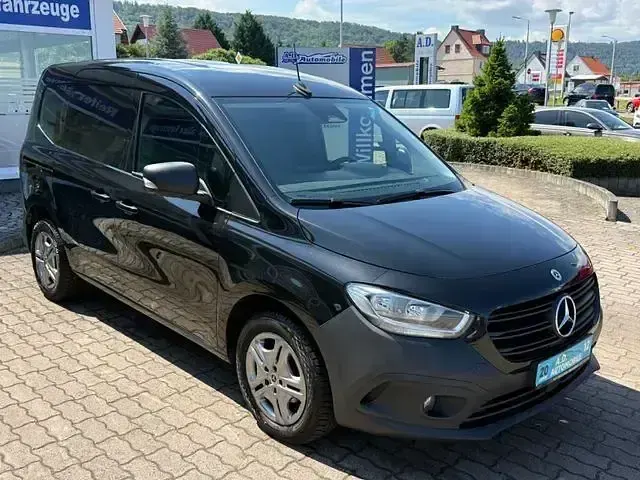 Gebraucht Mercedes Citan 110 95 PS (69 kW) 2022 Schwarz Van / Kleinbus