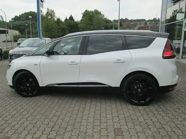 Gebraucht Renault Scénic IV Black Edition 140 PS (102 kW) 2020 Weiß Van / Kleinbus