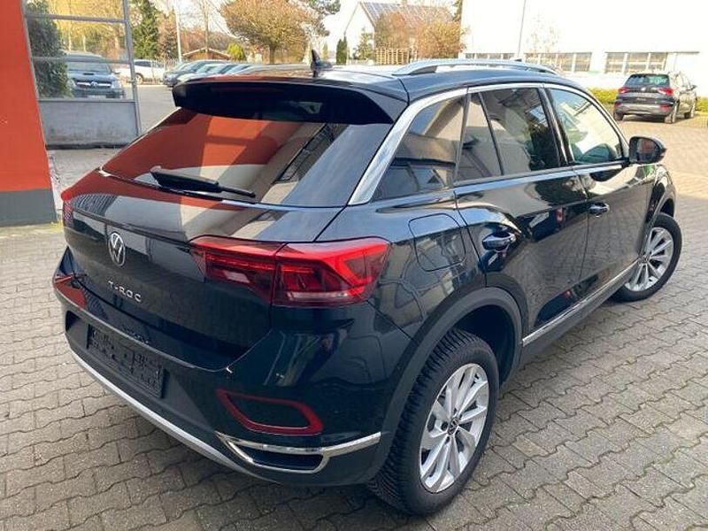 Gebraucht VW T-Roc Style 150 PS (110 kW) 2025 Schwarz SUV