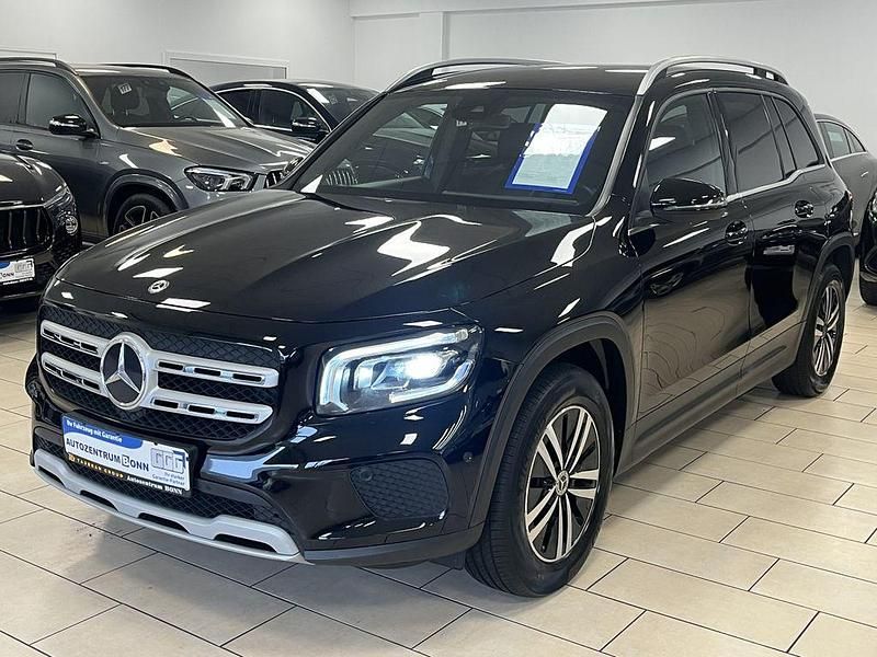 Schwarz Gebraucht 2021 Mercedes GLB200 SUV | 27.400 € (Superpreis) - Bild 1/4