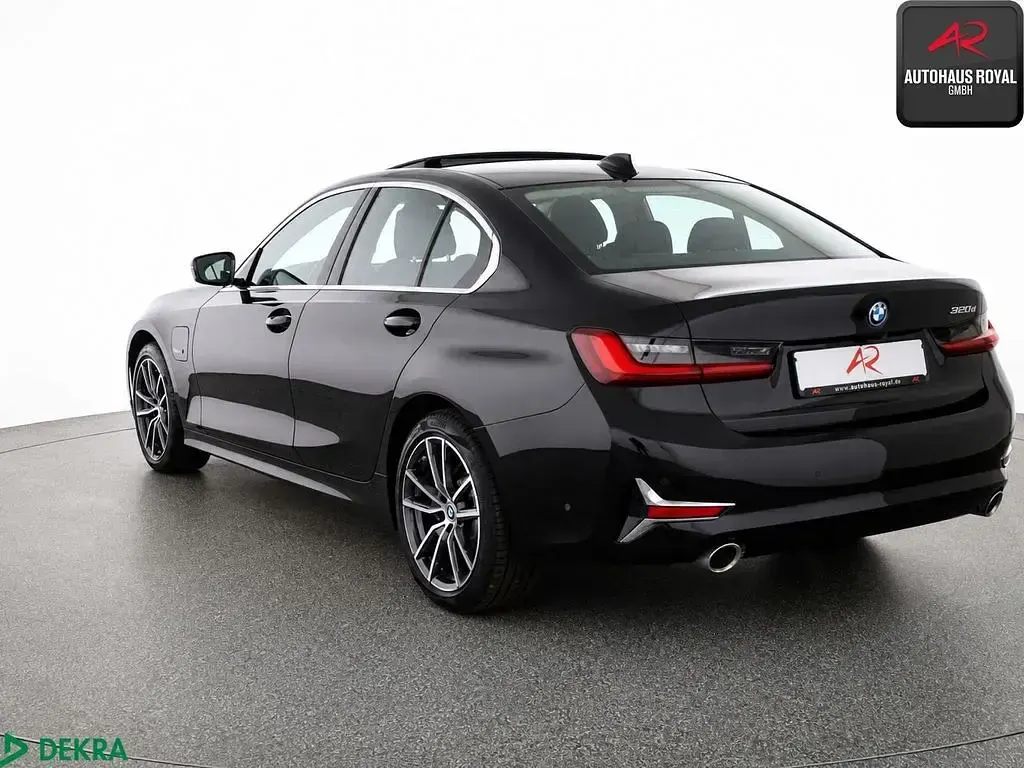 Gebraucht BMW 320e Luxury Line 204 PS (150 kW) 2021 Schwarz Limousine