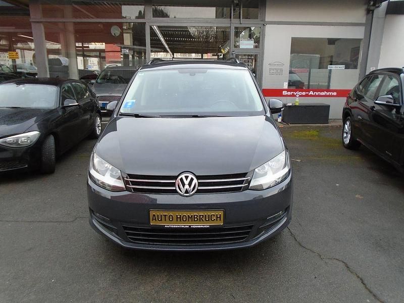 Gebraucht VW Sharan 140 PS (102 kW) 2011 Grau Van / Kleinbus
