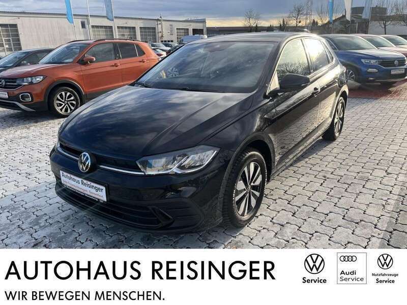 Deep black perleffekt Gebraucht 2024 VW Polo Move Limousine | 21.490 € (Teuer) - Bild 1/4