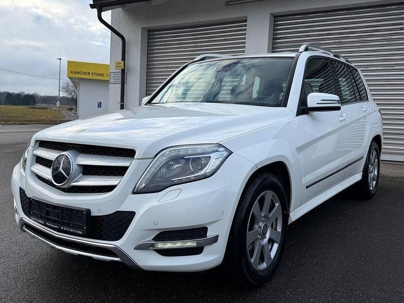 Gebraucht Mercedes GLK220 170 PS (125 kW) 2015 Polarweiss SUV