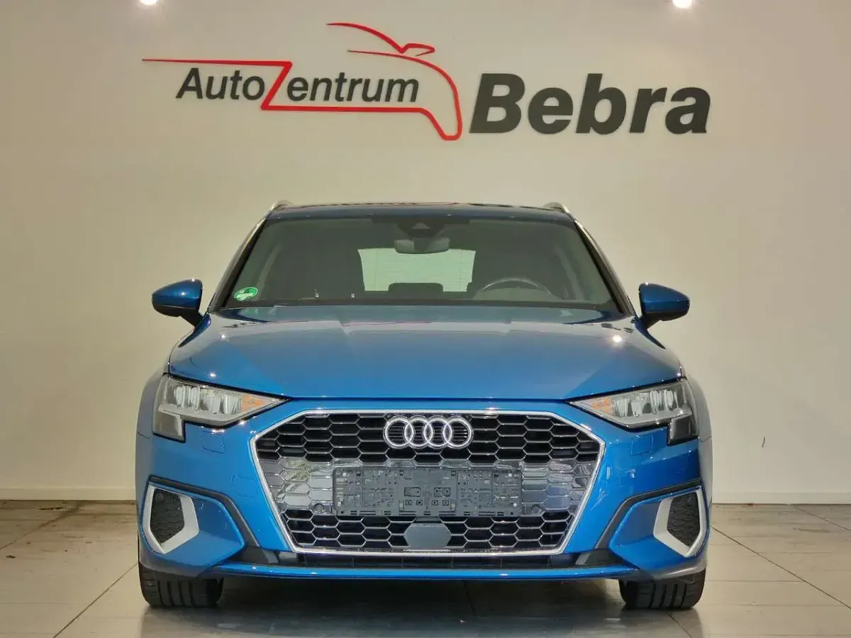 Gebraucht Audi A3 Advanced 150 PS (110 kW) 2022 Atollblau Limousine