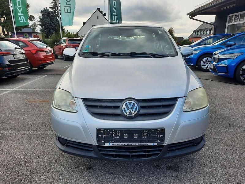 Gebraucht VW Fox 54 PS (39 kW) 2007 Grau Kleinwagen