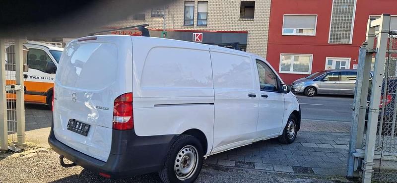 Gebraucht Mercedes Vito 88 PS (64 kW) 2015 Weiß Van