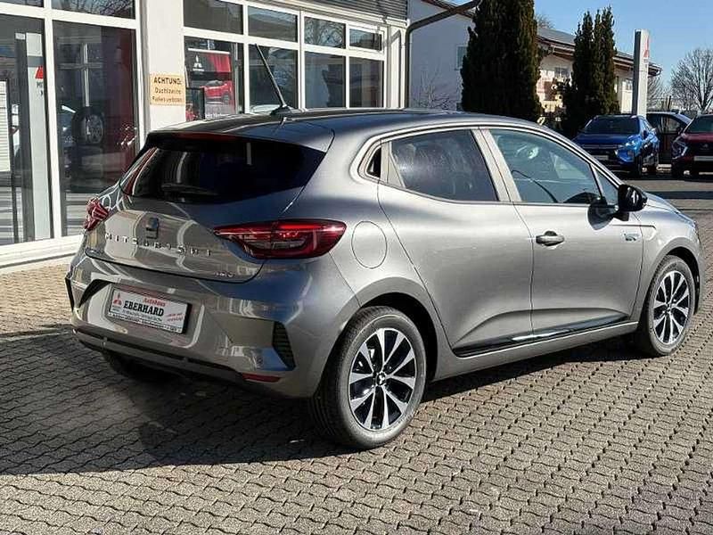 Neu Mitsubishi Colt Plus 143 PS (105 kW) 2026 Achatgrau Kleinwagen