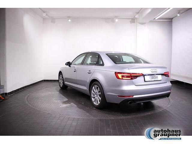 Gebraucht Audi A4 Performance 190 PS (139 kW) 2016 Silber / florettsilber Limousine