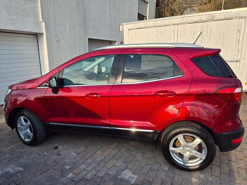 Gebraucht Ford Ecosport Titanium 125 PS (91 kW) 2018 Rot SUV