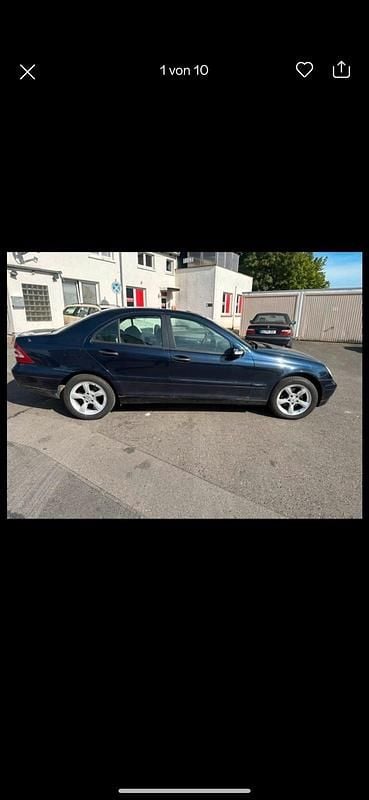 Blau Gebraucht 2001 Mercedes C180 Classic Limousine | 2.700 € (Fairer Preis) - Bild 1/4