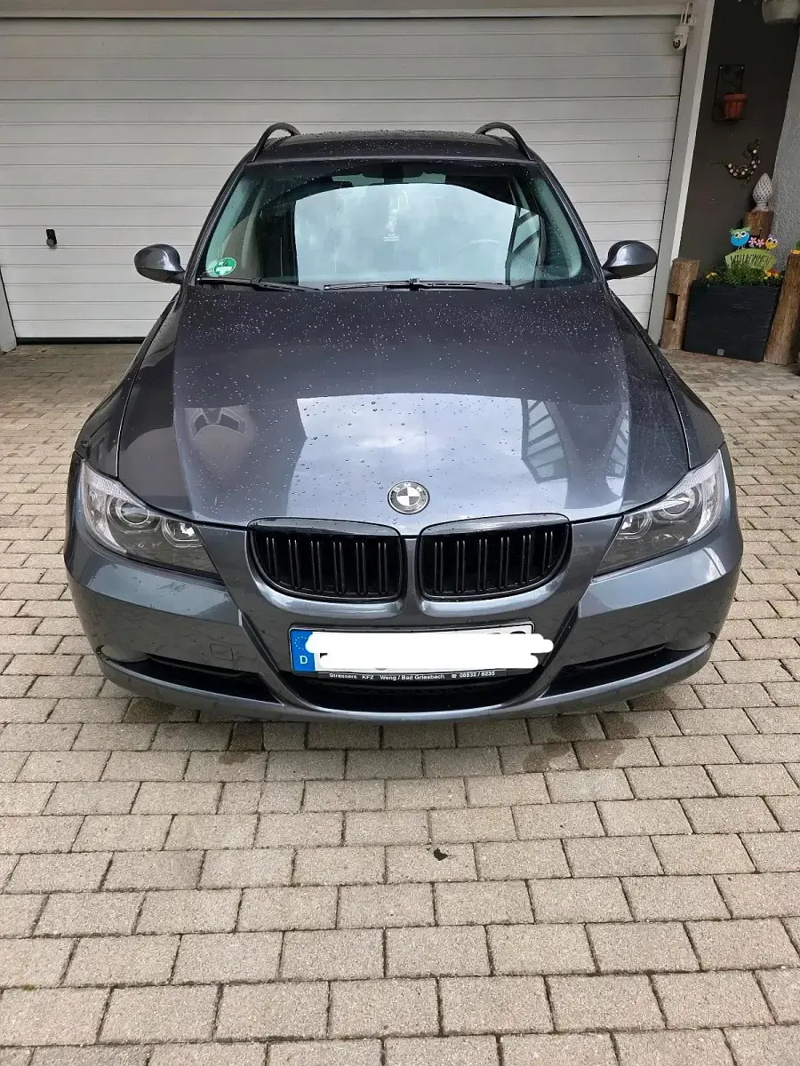 Gebraucht BMW 320 150 PS (110 kW) 2006 Grau Kombi