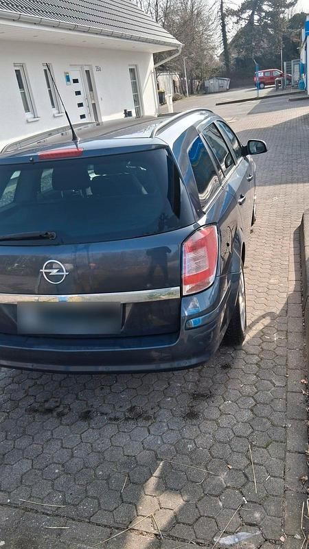 Gebraucht Opel Astra 2010 Blau Limousine