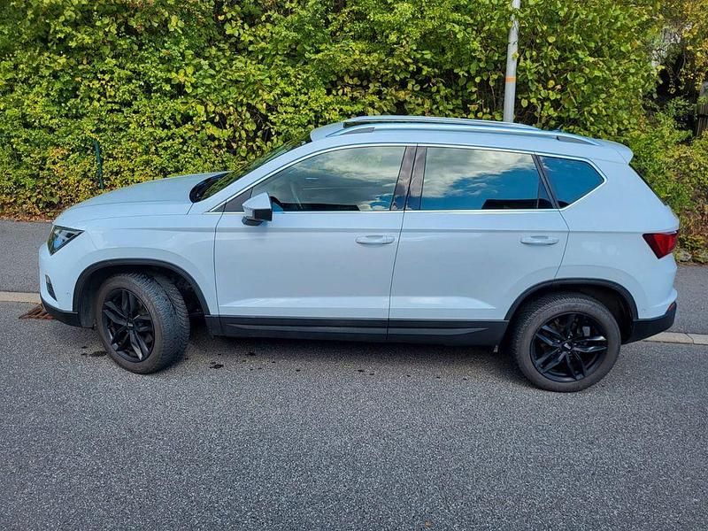 Weiß Gebraucht 2019 Seat Ateca Style SUV | 22.500 € (Etwas zu teuer) - Bild 1/4