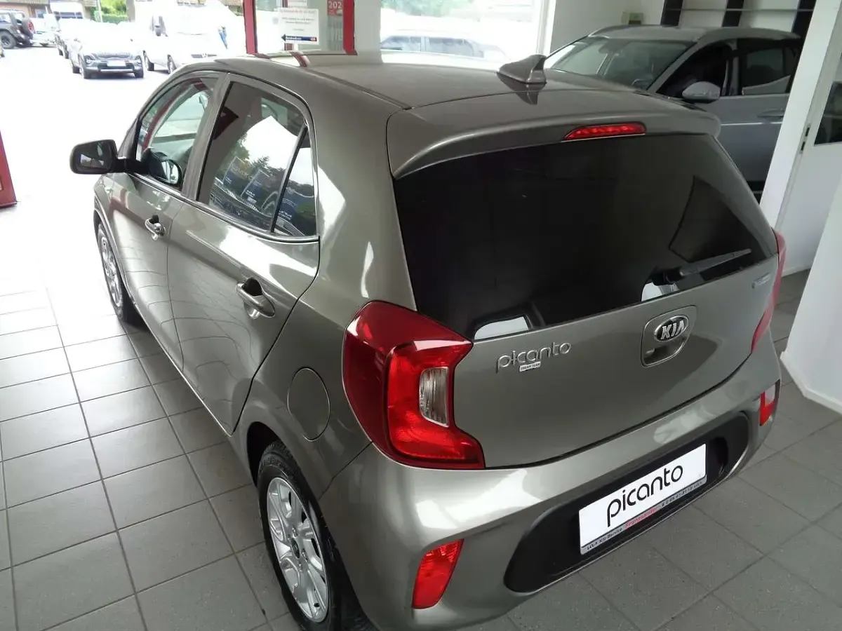 Gebraucht Kia Picanto DREAM-TEAM Edition 67 PS (49 kW) 2020 Astrograu metallic Kleinwagen