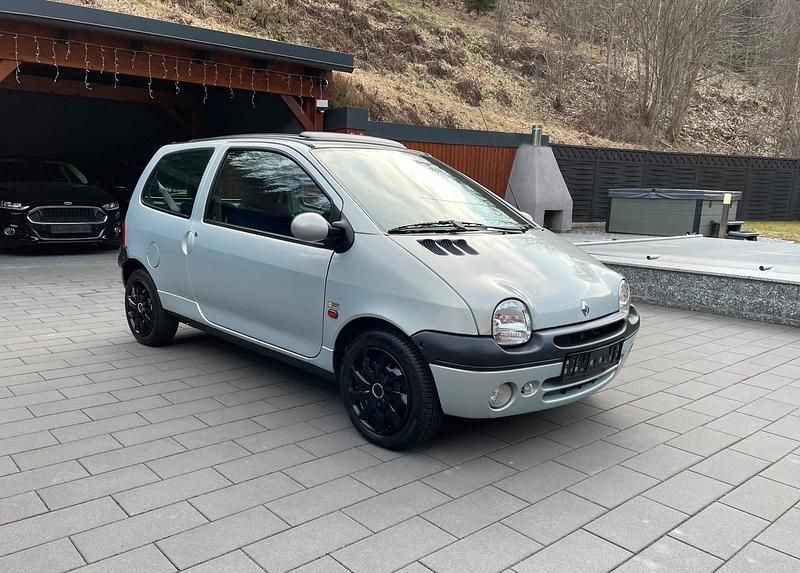 Gebraucht Renault Twingo 58 PS (42 kW) 2000 Silber Kleinwagen