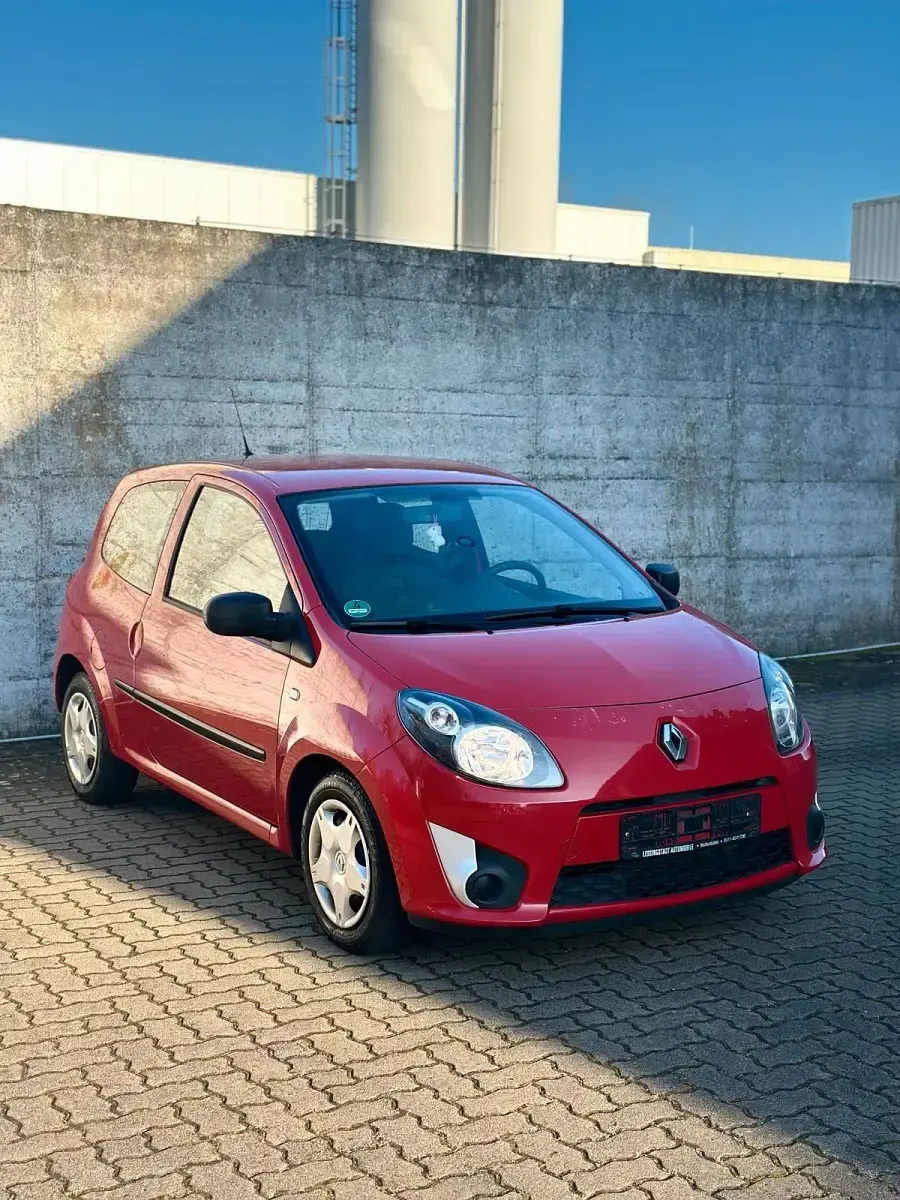Gebraucht Renault Twingo Authentique 75 PS (55 kW) 2011 Rot Kleinwagen