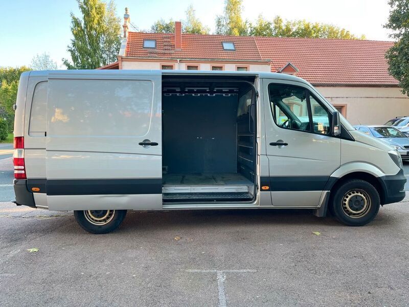 Gebraucht Mercedes Sprinter 143 PS (105 kW) 2018 Silber Van