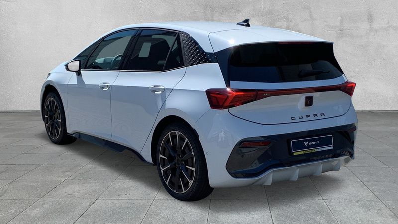 Gebraucht Cupra Born 169 kW (231 PS) 2024 Weiß Kleinwagen