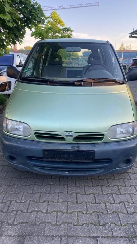 Grün Gebraucht 1998 Nissan Serena Van / Kleinbus | 800 € - Bild 1/4