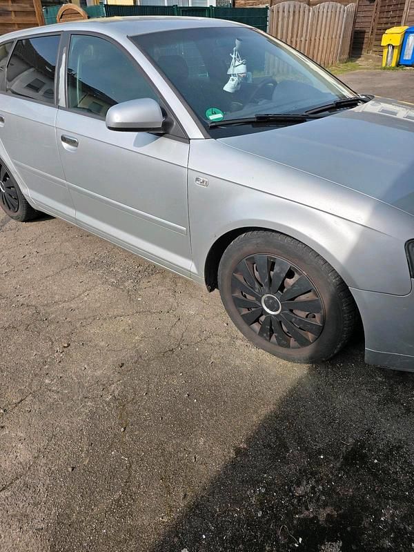Gebraucht Audi A3 102 PS (75 kW) 2005 Silber Kleinwagen