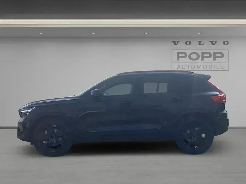 Gebraucht Volvo XC40 Plus 197 PS (144 kW) 2026 Onyx black SUV