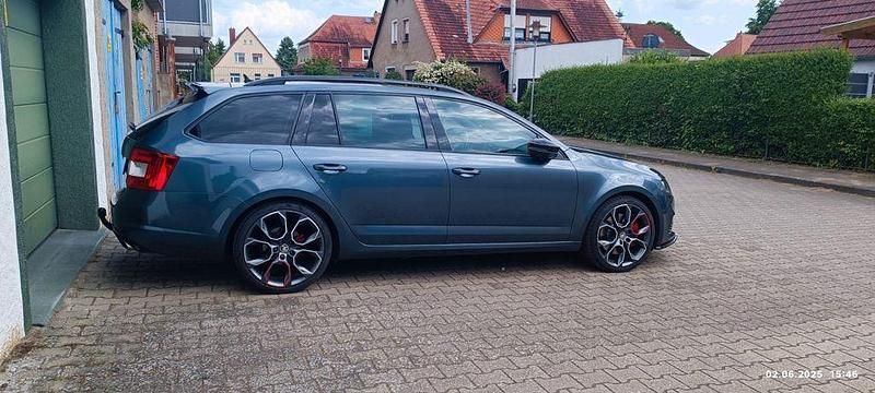 Gebraucht Skoda Octavia RS 220 PS (161 kW) 2016 Schwarz Kombi