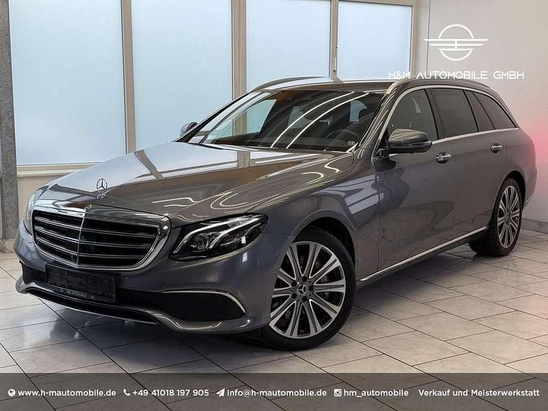 Grau Gebraucht 2019 Mercedes E400 Kombi | 32.890 € (Guter Preis) - Bild 1/4